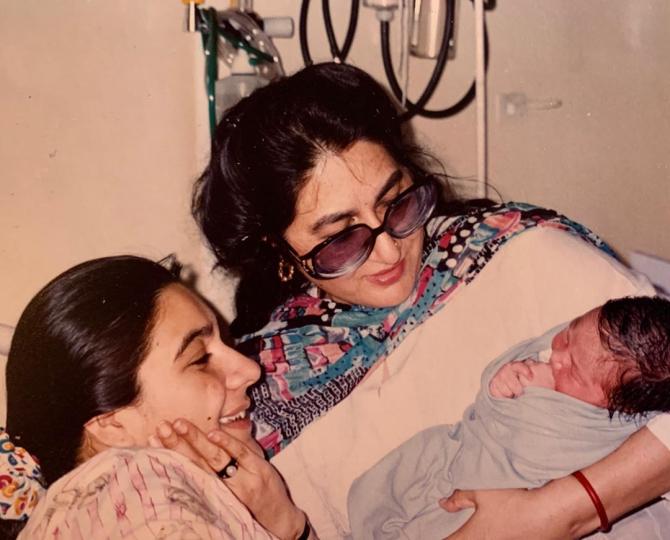 Sara Ali Khan and Amrita Singh