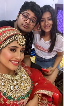 Shivangi Joshi Siblings