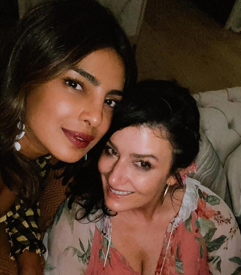 Priyanka Chopra and Denise Jonas