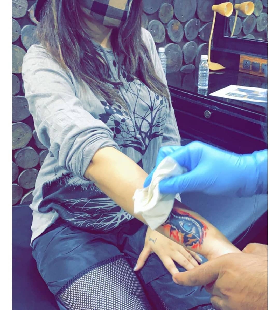 Mahira Sharma Gets A Matching Tattoo Like Paras Chhabra, Inks The Bigg Boss  Eye On Her Wrist