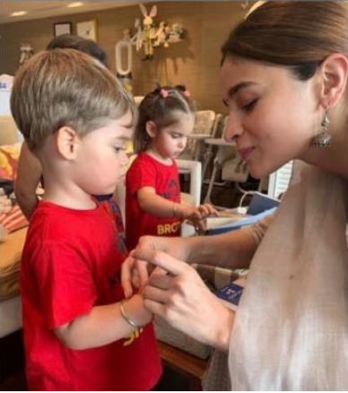 Alia Bhatt Yash Johar