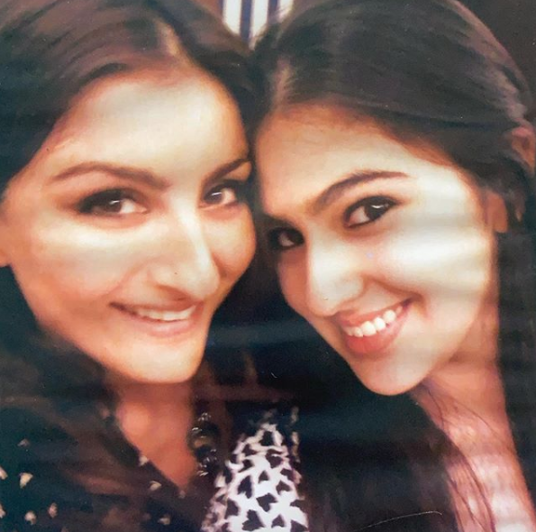 Soha Ali Khan and Sara Ali Khan
