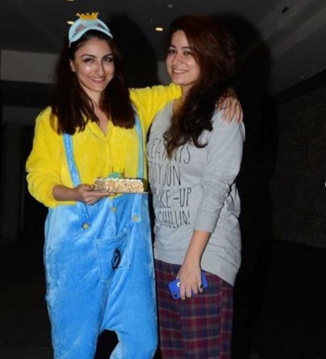 Soha Ali Khan and Karishma Kemmu