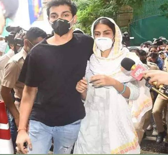 Rhea Chakraborty and Showik Chakraborty