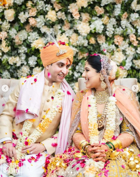 Candid bride and groom photography ideas