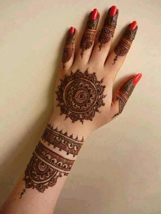 Karwa Chauth 2021 mehendi designs