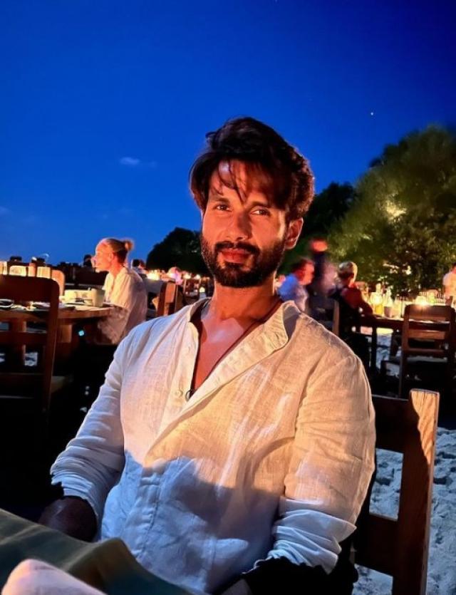 mira rajput and shahid kapoor karwa chauth