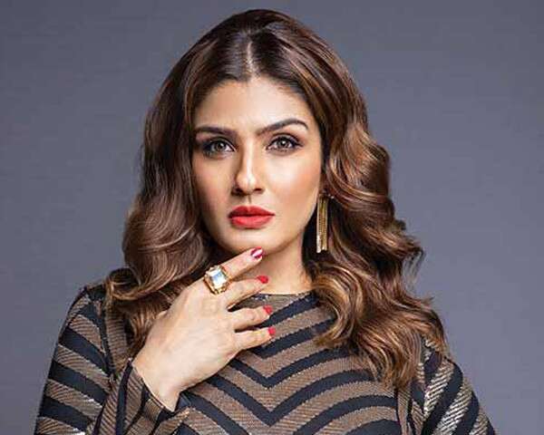 Raveena Tandon to recreate 'Kabhi tu chhalia lagta hai'