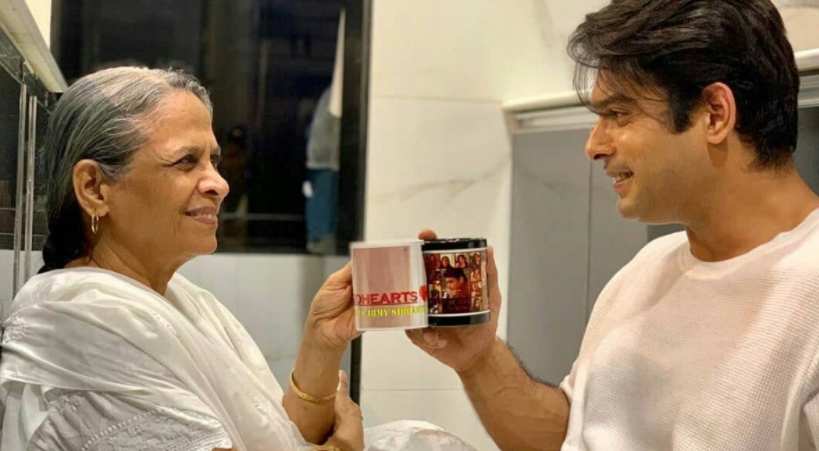 Sidharth shukla mother rita shukla