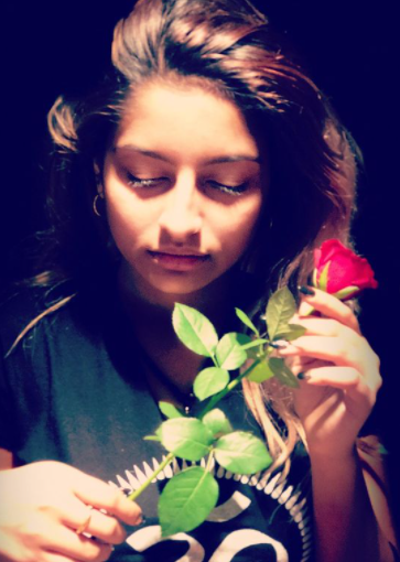 Farhan akhtar daughter shakya akhtar