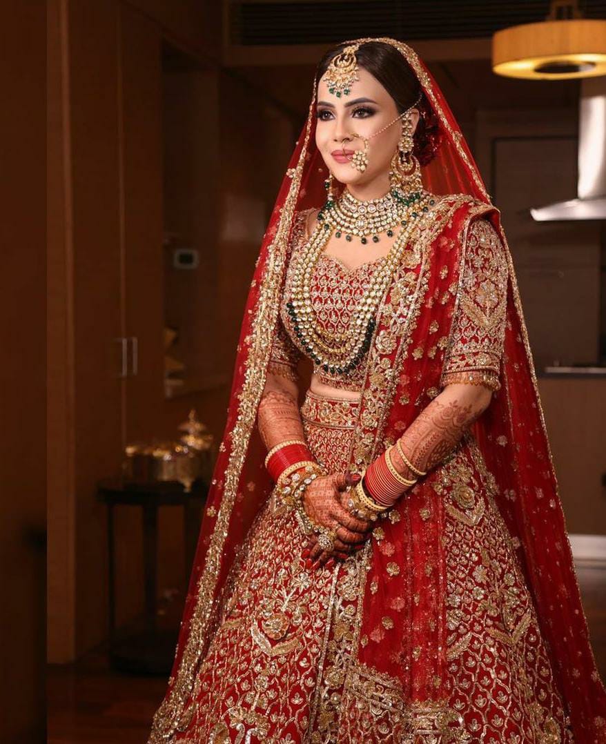 15+ Latest Red Wedding Lehengas Designs For 2021-2022 Brides | Manish  malhotra lehenga, Bridal lehenga red, Lehenga designs