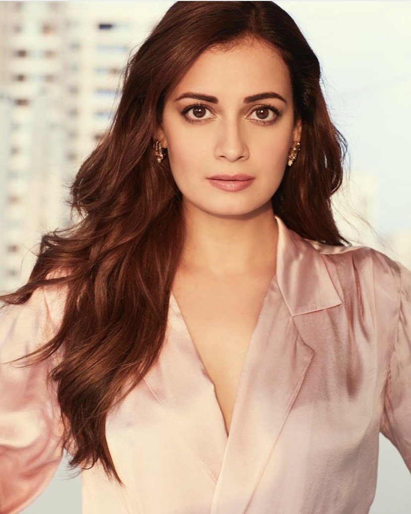 dia mirza