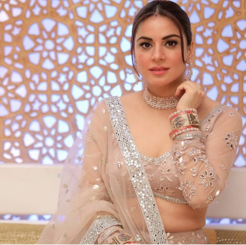 Shraddha Arya