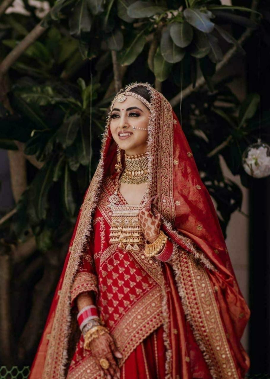 Red Sabyasachi Mukherjee Bride by Sabyasachi for rent online | FLYROBE