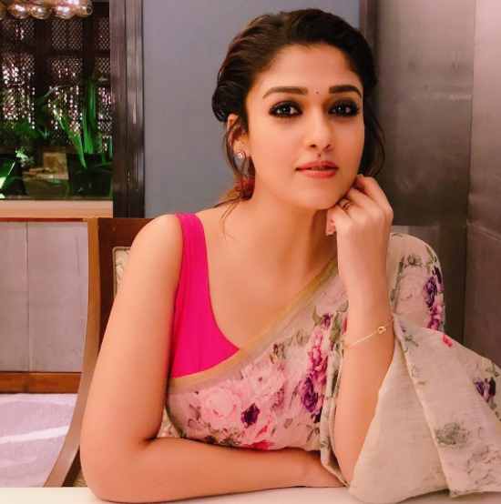 nayanthara stunning saree