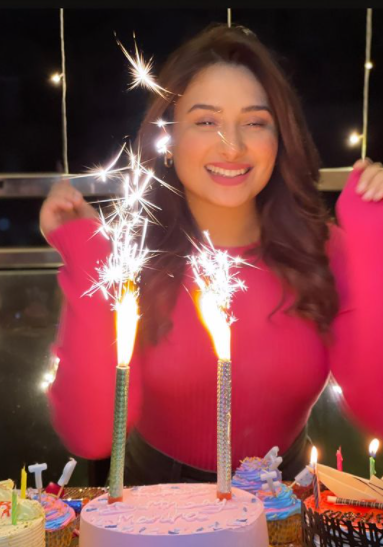 Mahira Sharma Birthday Pictures