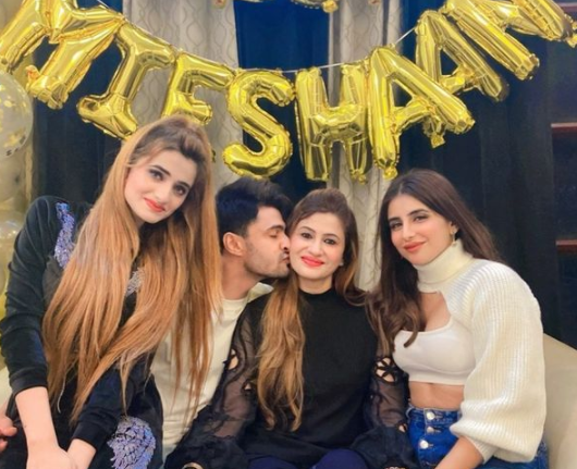 Ieshaan Sehgal Miesha Iyer family pictures 