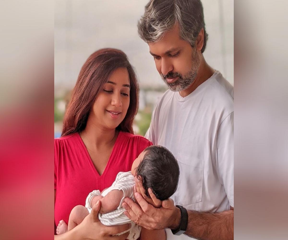 shreya ghoshal family