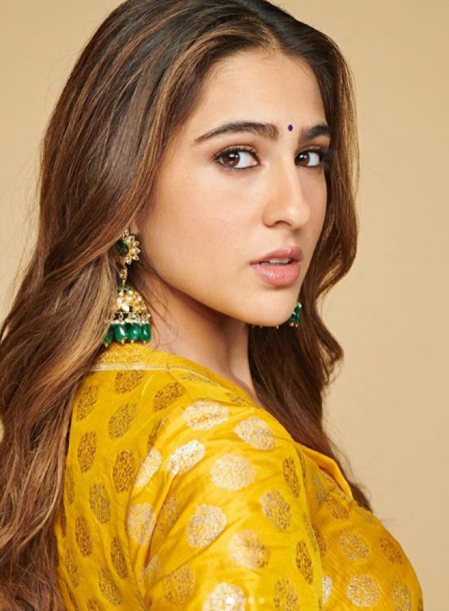 sara ali khan old pictures
