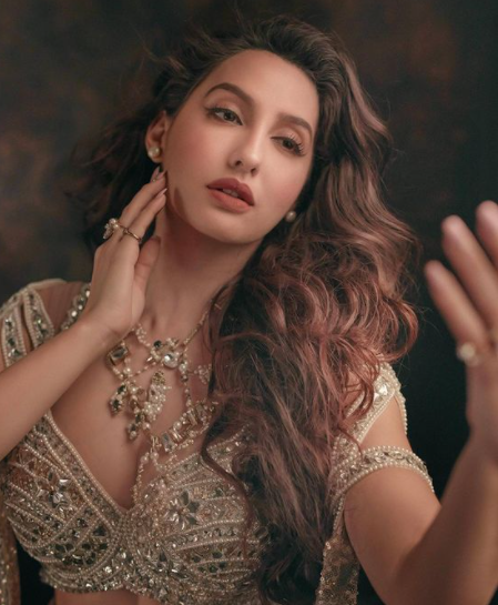 nora fatehi kusu kusu dance