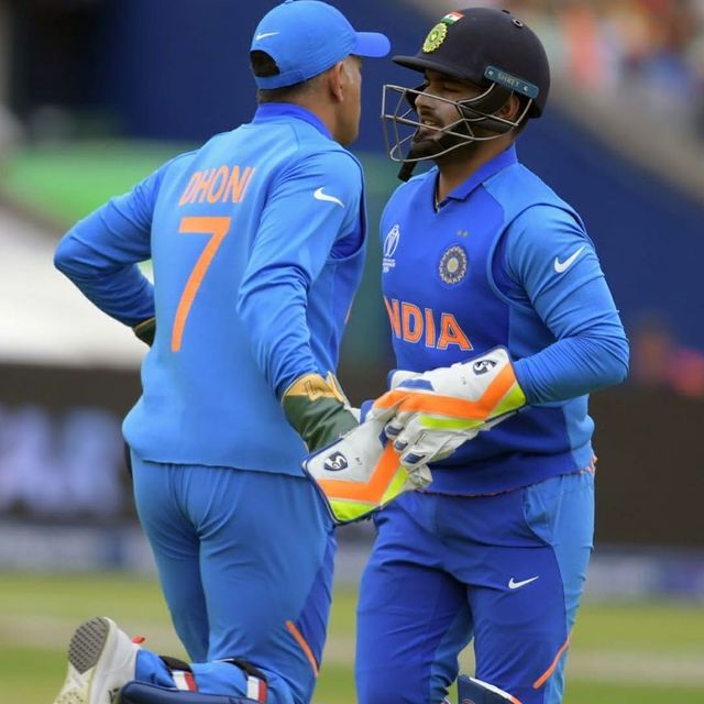 Mahendra Singh Dhoni and Rishabh Pant
