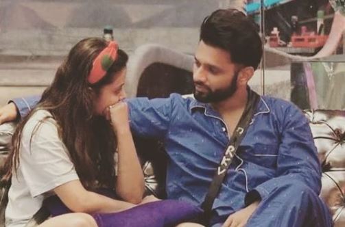 Bigg Boss 14 Devoleena Bhattacharjee Relationship Rakhi Sawant Rahul Vaidya