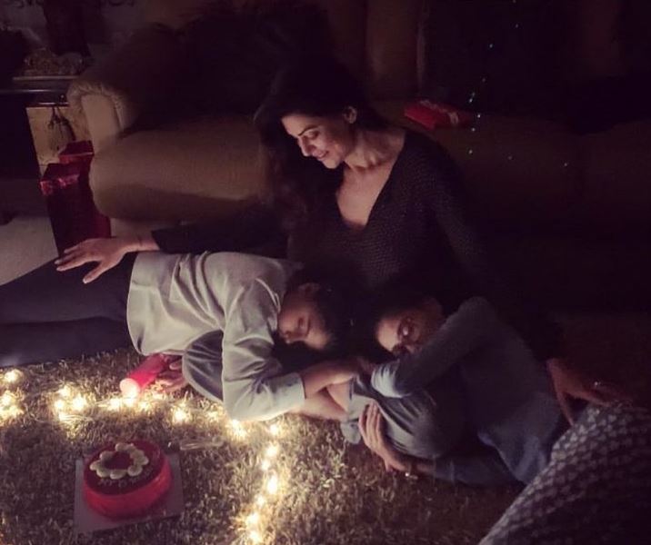 Sushmita Sen with her daughters