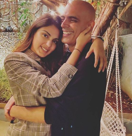 Rhea Chakraborty Rajiv Photos Anusha Birthday Party Bombay HC Sushant Singh Rajput