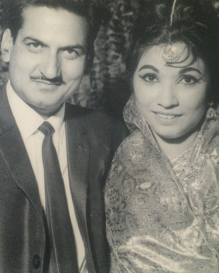 Raveena Tandon's Priceless Photos With Ravi Tandon On His Birthday