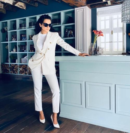 Kangana Ranaut Net Worth Income Fee Luxury Bungalows Houses Supercars Property