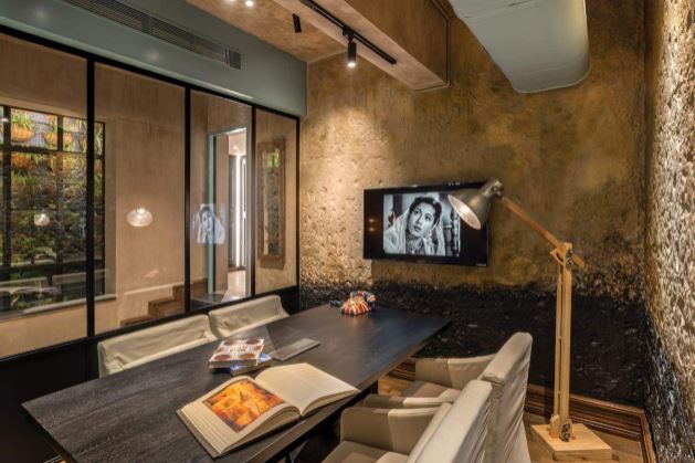 Kangana Ranaut Net Worth Income Fee Luxury Bungalows Houses Supercars Property