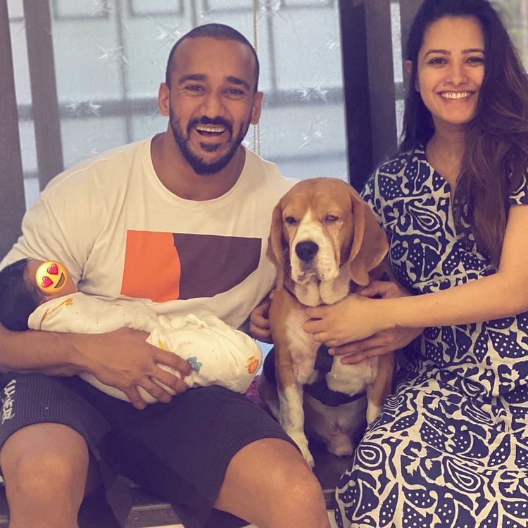 Anita Hassanandani, Rohit Reddy, Aarav Reddy and Mowgli