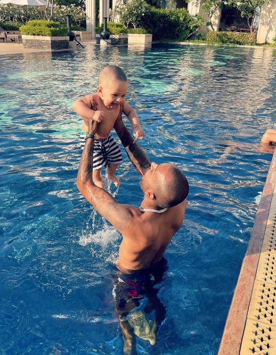 Hardik Pandya with his son