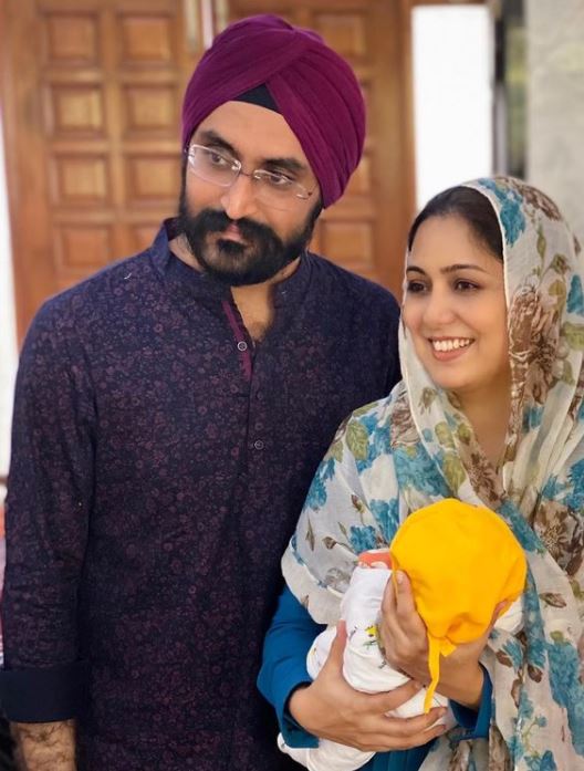 Harshdeep Kaur and Mankeet Singh