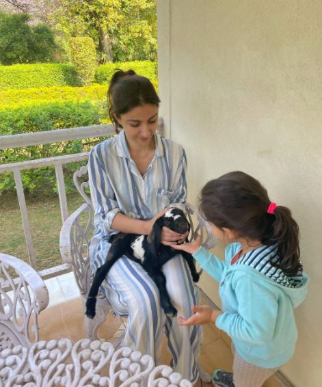 Soha Ali Khan gifted her daughter, Inaaya Naumi Kemmu a cute goat, and it's not a puppy. Take a look at the beautiful pictures of Inaaya playing and running with her new friend. 