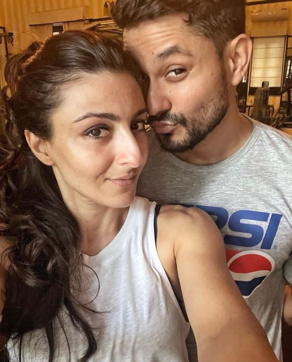 Soha Ali Khan with Kunal Kemmu