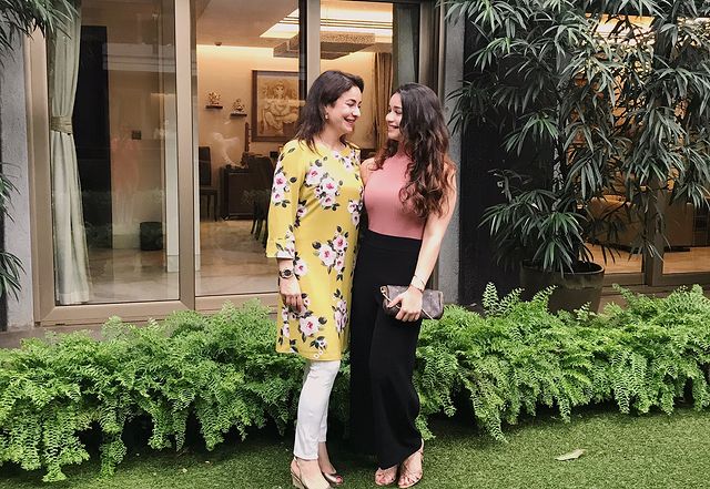 Anjali Tendulkar and Sara Tendulkar