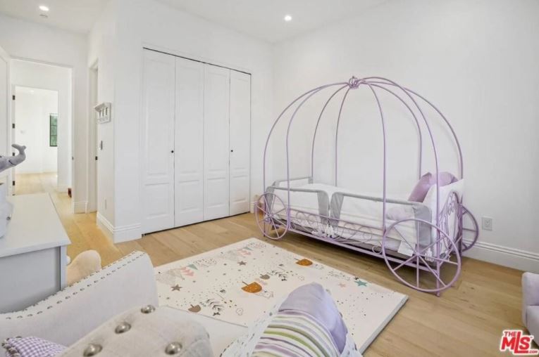 Serena Williams Selling Beverly Hills Mansion For $7.5M