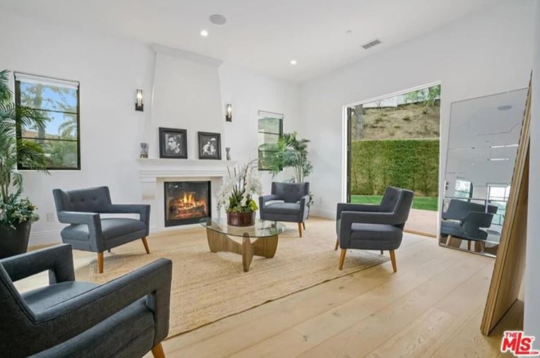 Serena Williams Selling Beverly Hills Mansion For $7.5M