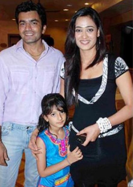 Shweta Tiwari, Raja Chaudhary and Palak Tiwari