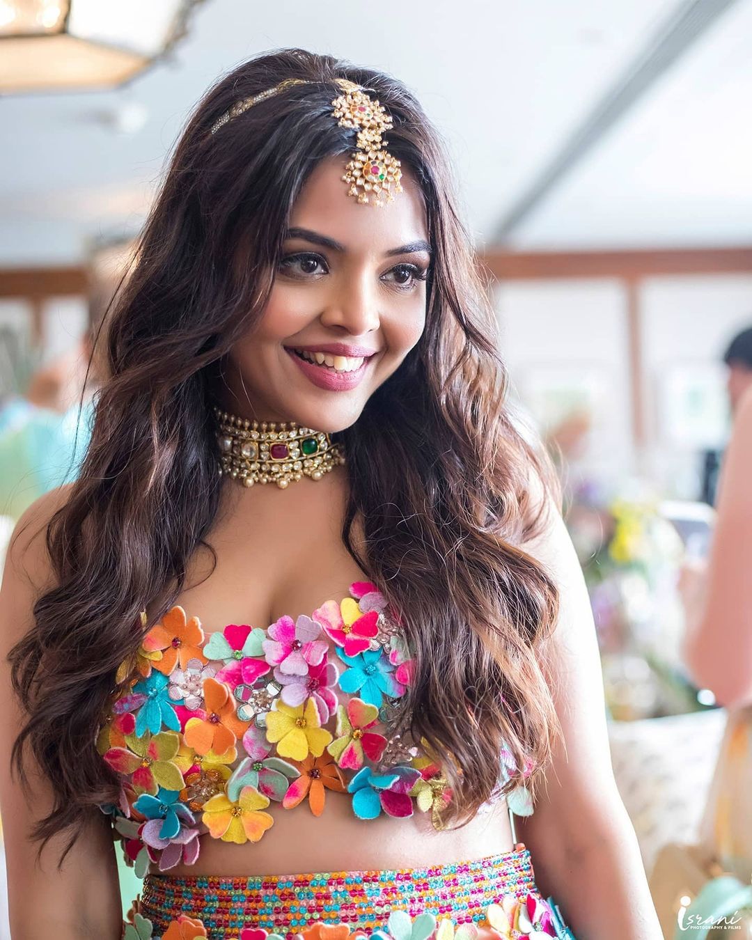 Bride who wore 3d floral lehenga