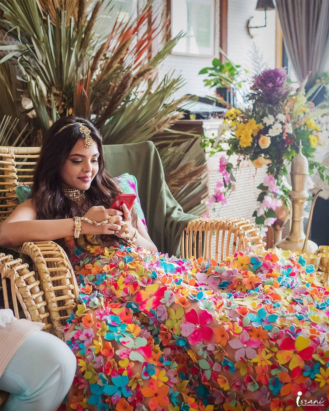 The bride who donned 3d floral lehenga