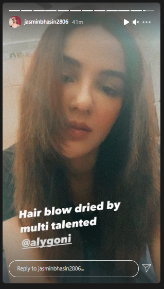 Jasmin Bhasin Blow Dry Hair By Aly Goni