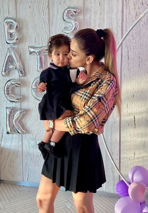 Anayka Gupta first birthday