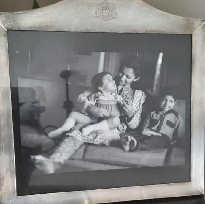 Saif Ali Khan Soha Ali Khan Saba Ali Khan