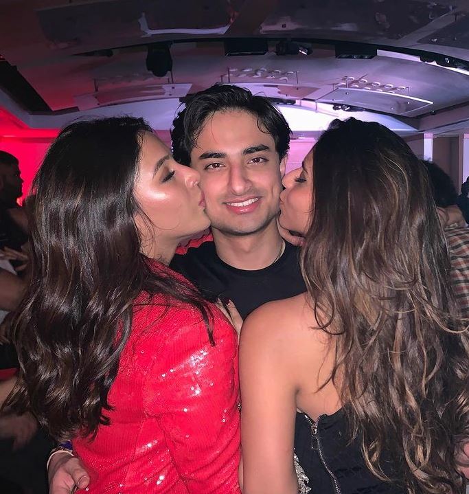 Suhana Khan Arjun Chhiba Manavi Gaur