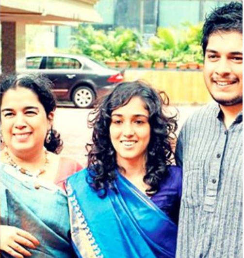 Ira Khan and Juanid Khan with Reena Datta