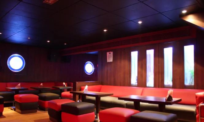 Suniel Shetty Restaurant H2O