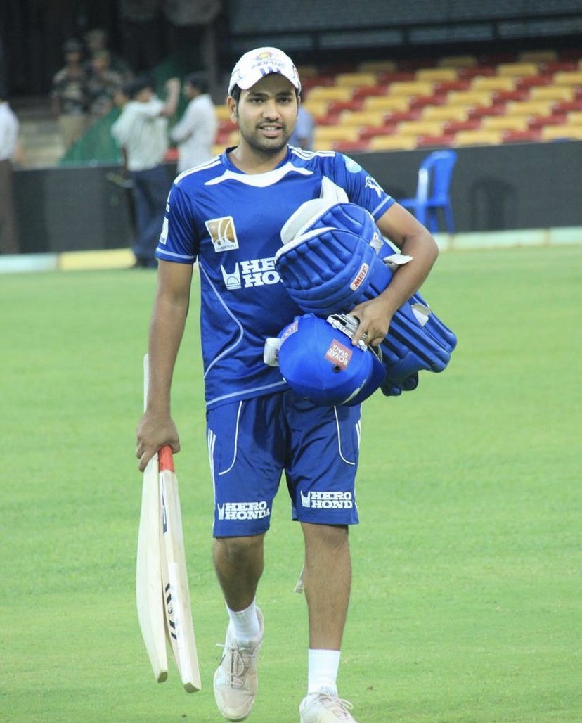 rohit sharma ritika salary