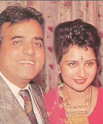 poonam dhillon husband